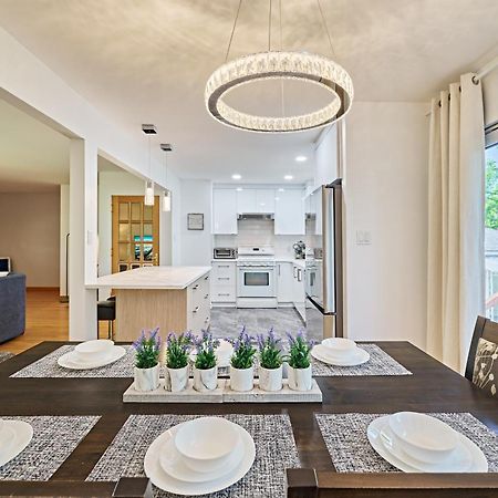 YYC Chinook Executive House 빌라 외부 사진